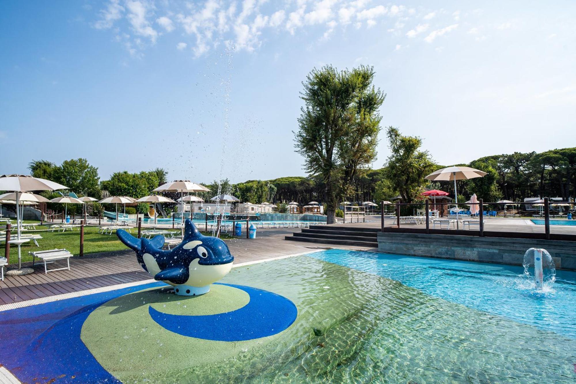 Club Del Sole Spina Family Collection Otel Lido di Spina Dış mekan fotoğraf