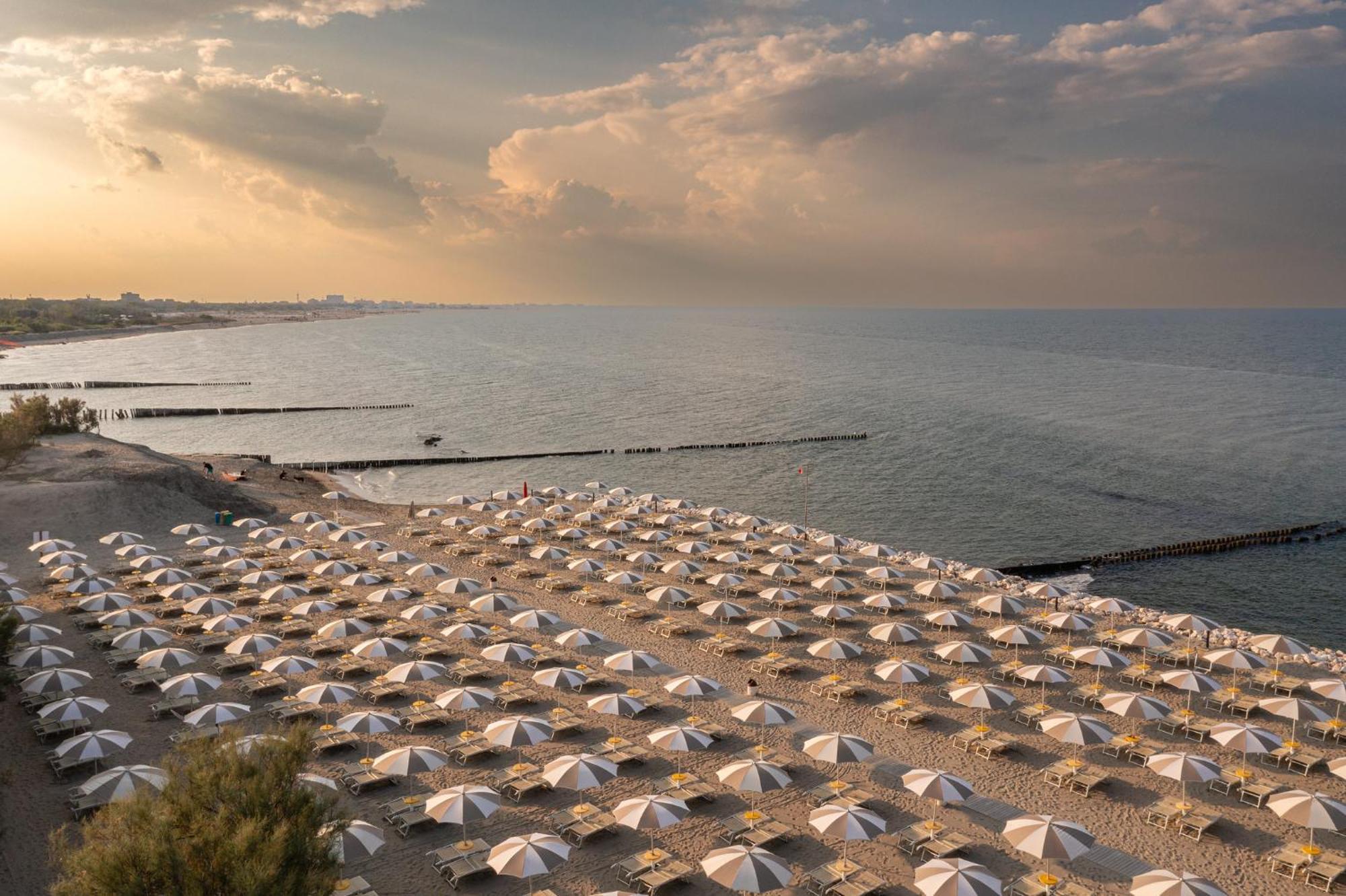 Club Del Sole Spina Family Collection Otel Lido di Spina Dış mekan fotoğraf