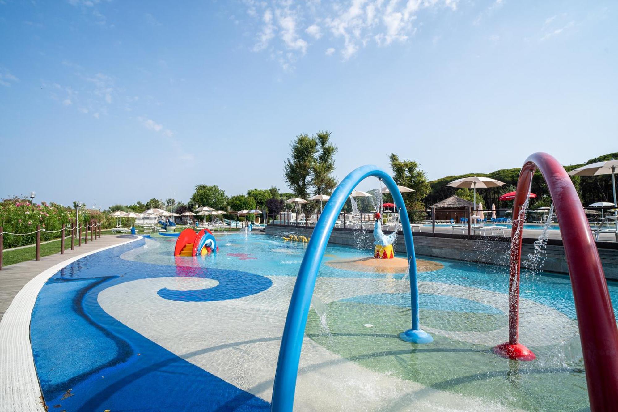 Club Del Sole Spina Family Collection Otel Lido di Spina Dış mekan fotoğraf